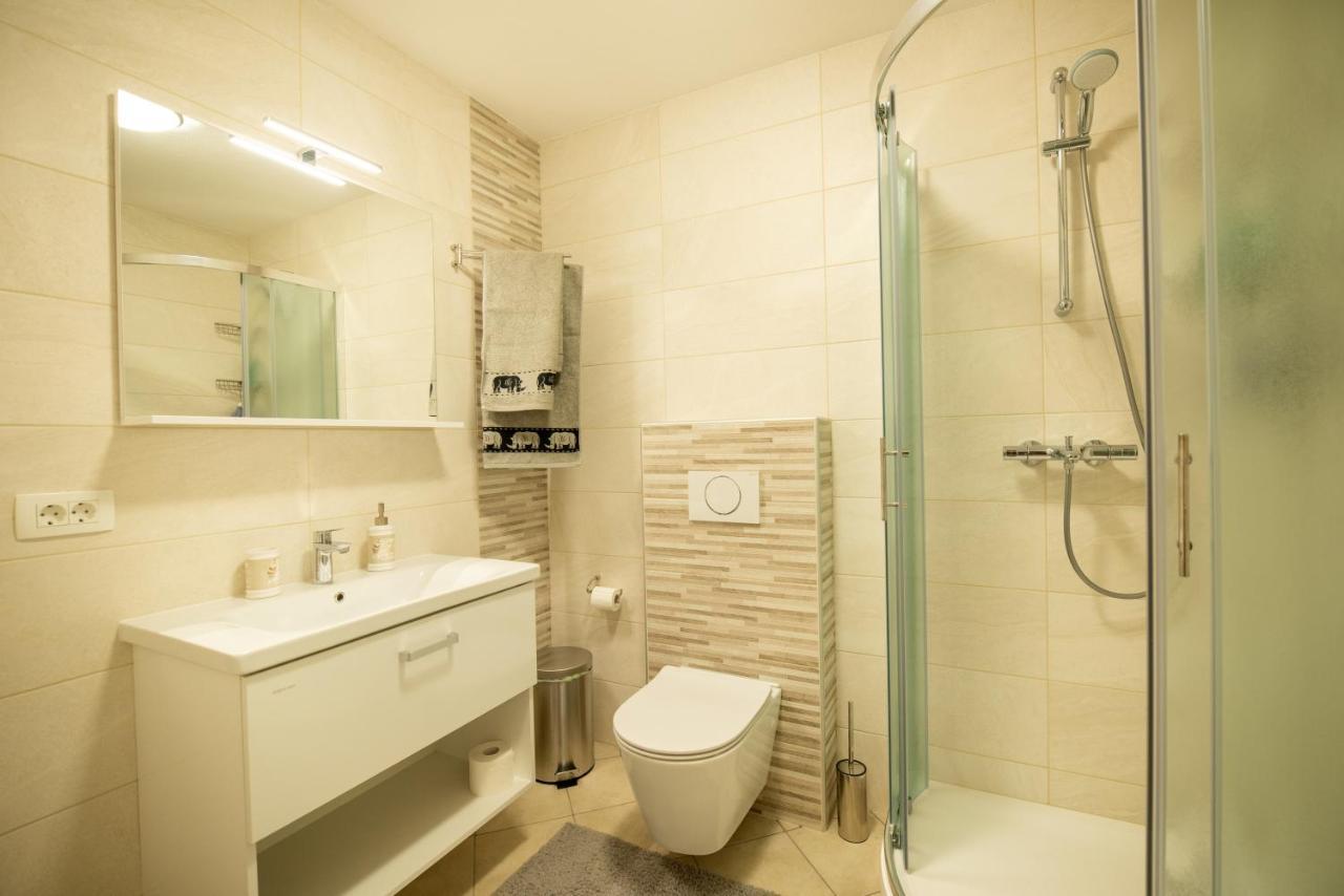 Pleasant Apartments Блед Екстер'єр фото