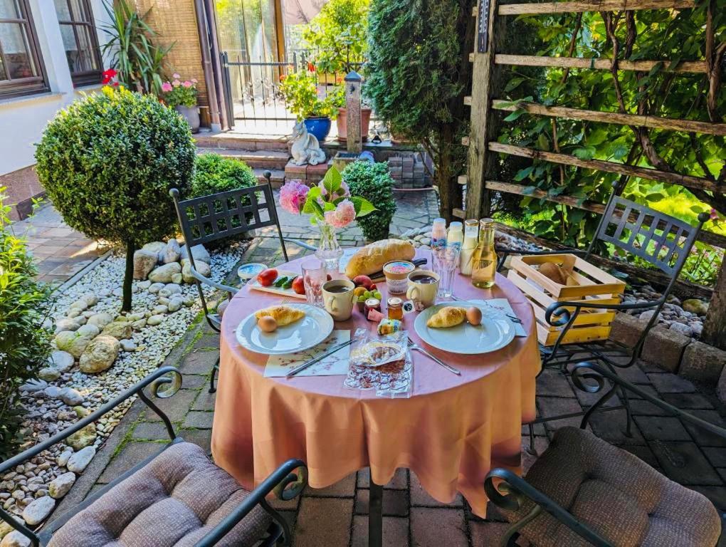 Pleasant Apartments Блед Екстер'єр фото
